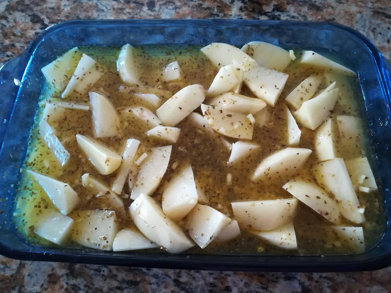 Greek_Lemon_Potatoes_01 Greek_Lemon_Potatoes_01