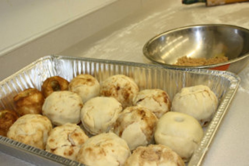 Ind_Pastry_Wrapped_Apple