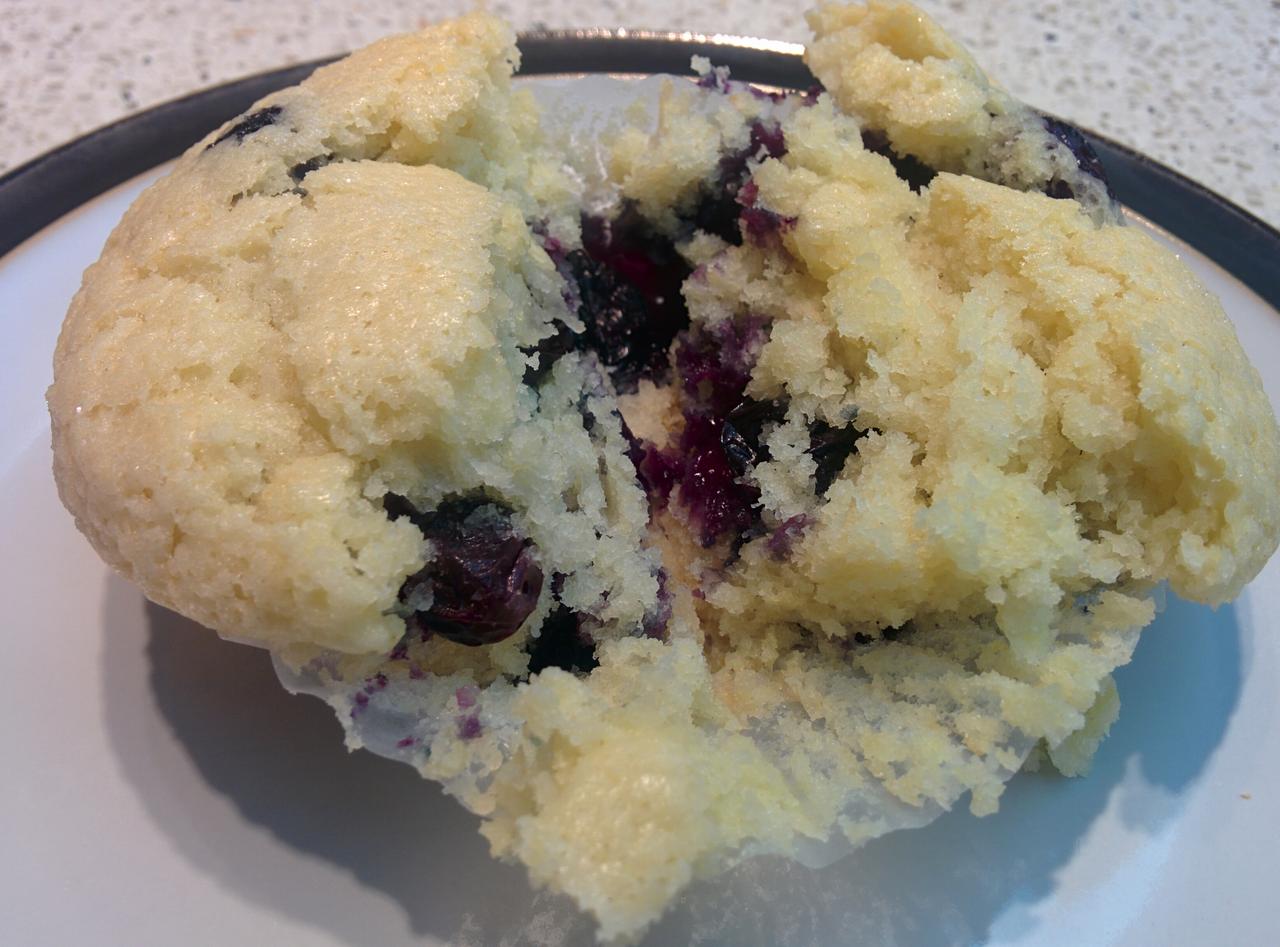 Blueberry_Muffins_05